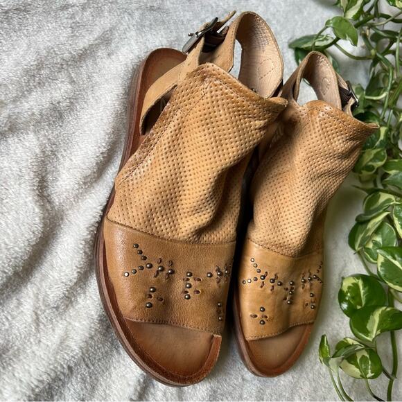 Miz Mooz Fifi Tan Leather Embellished Sandals - Picture 3 of 11